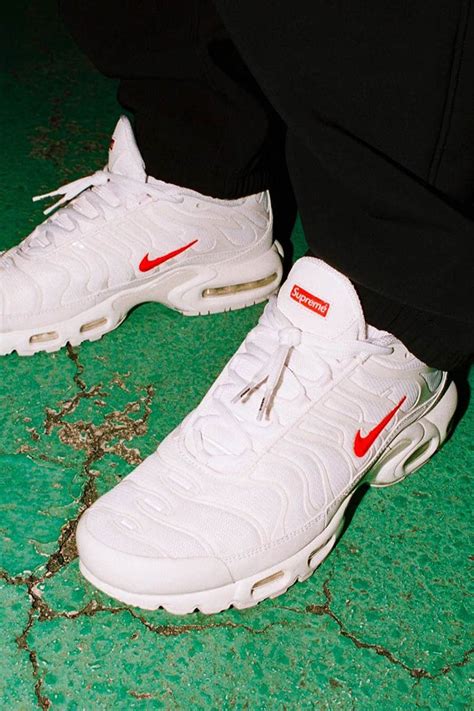 nike air max plus supreme white kaufen|Air Max supreme white.